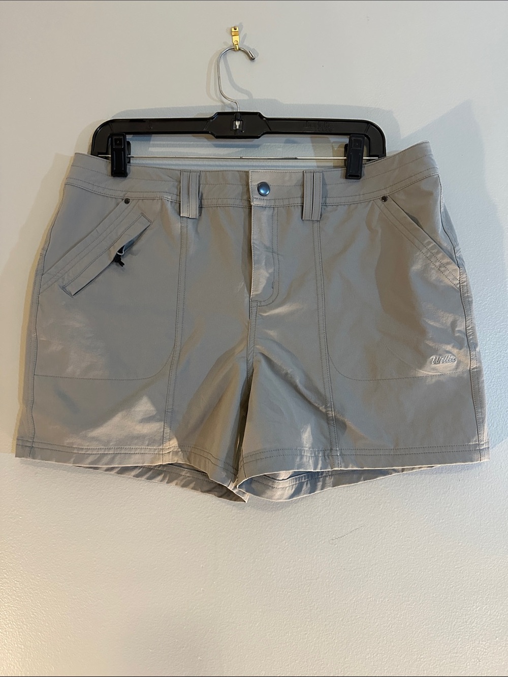 NWOT Willit gray shorts size 12